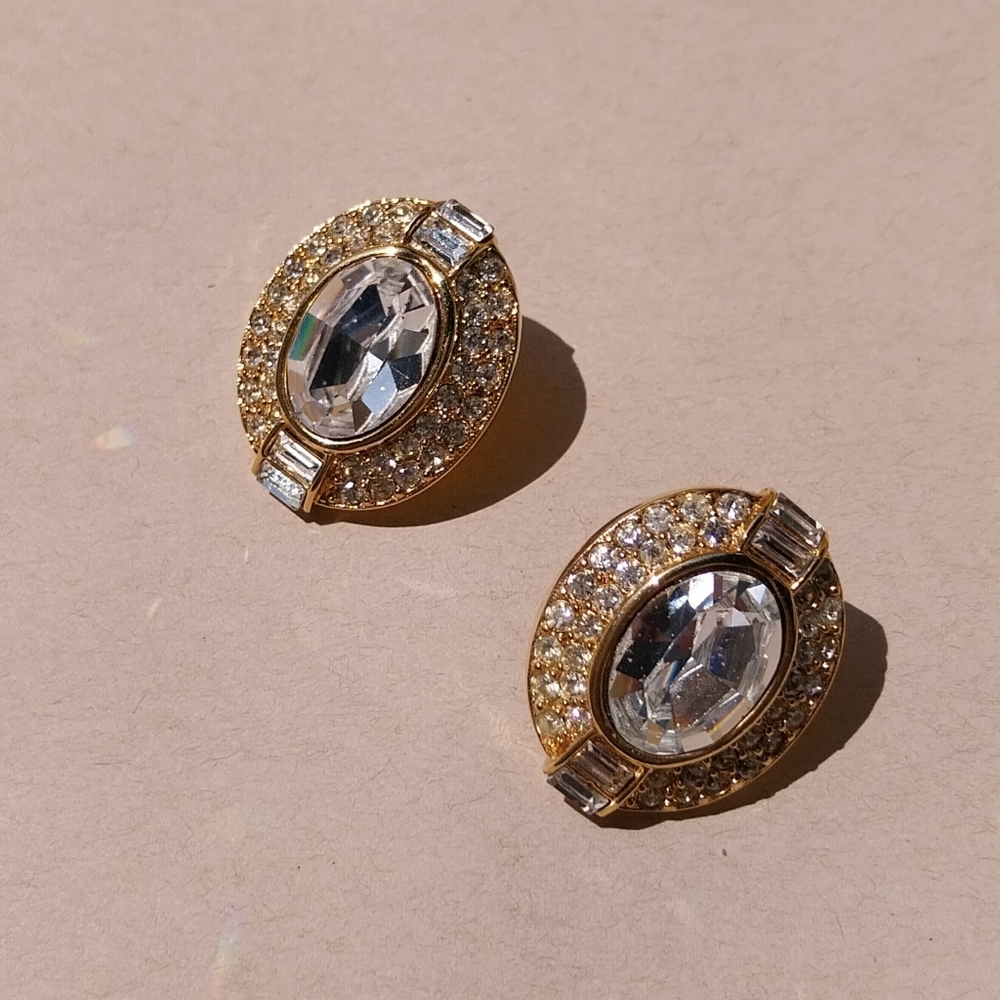 Oscar De La Renta Elegant Gold Crystal Earrings - Picture 13 of 15